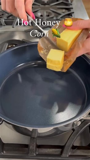 Hot Honey Butter Corn. This side dish may be the easiest corn recipe ever! It’s crazy delicious and is ready within 10 mins For the recipe comment “CORN” below. https://thesaltycooker.com/hot-honey-butter-corn-hot-honey-skillet-corn/ #corn #hothoney #sidedish #easyrecipe #quickrecipes #cookingathome #skillet #vegetablerecipes #f52grams | The Salty Cooker