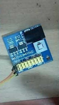 how to connect a microcontroller with a varying power supply #microcontroller #electronic