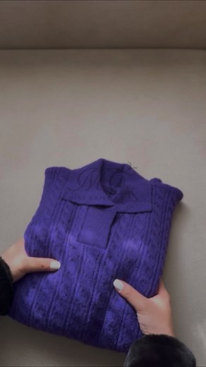 4.9K views · 111 reactions | New colors  Cable knit sweater ❄️ Polo collar  Code : 51 طول :59 cm عرض من تحت underarm: 63 cm عرض الكم : 20 cm Real video  @misscairo_ Immediate purchase  | Miss Cairo | Facebook