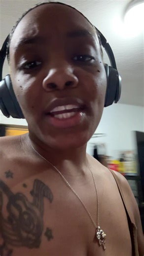 paranormal_hoochie (@paranormal_hunni)’s video of Buddhist Monks Walk for Peace On Wilson Blvd