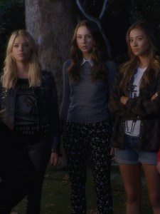 the friend group's prime is pure nostalgia. if only ali hadn't been so disrespectful to them, maybe they could've stayed that way. #alisondilaurentis #alisondilaurentisedit #spencerhastings #spencerhastingsedit #hannamarin #hannamarinedit #emilyfields #emilyfieldsedit #ariamontgomery #ariamontgomeryedit #alisondilaurentisedits #spencerhastingsedits #ariamontgomeryedits #emilyfieldsedits #hannamarinedits #prettylittleliars #aestheticedits #ae #aeedit #foryou #fyp ALISON DILAURENTIS AND SPENCER HA