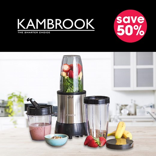 HURRY! SAVE 50% on our Clicks Smartlife by Kambrook Super Blender with our #ClicksBlackFriday special! Why wait? Shop NOW for only R449 > https://bit.ly/3FyomJd | Clicks