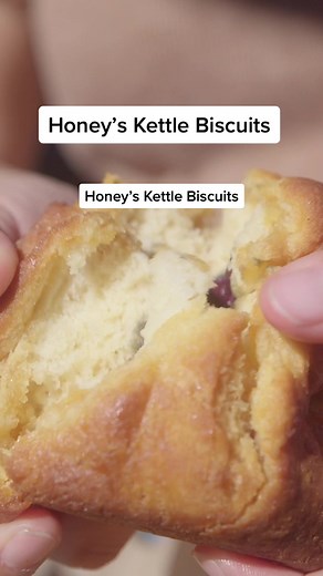 How Mama Biscuit Makes Famous Biscuits at Honey's Kettle in LA