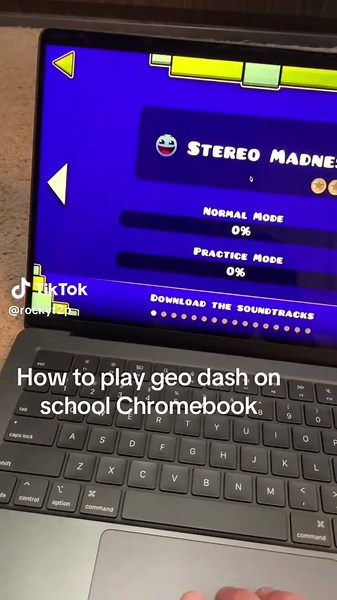 How to play geo dash on school Chromebook #geometrydash | Geometry Dash