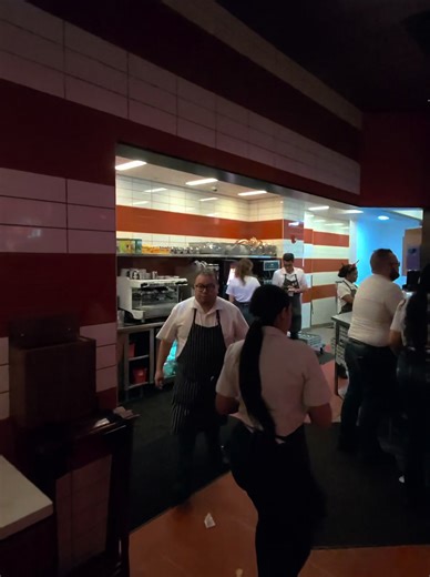 Improving Daps at the Restaurant