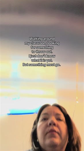 It’s january, which means rage cleaning. and for a type b teacher, rage cleaning just means throwing things out #typebteacher #teachertok #teacherlife #tiktokteacher