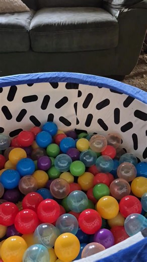 56 reactions · 4 comments | This is a older video but it's just to cute not to share with yall!! | Sheryl Lassiter | Facebook