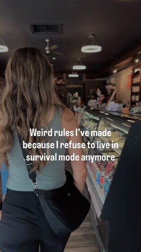 Jess ~ Nervous System Reset Coach & Stress Nutritionist for MOMS on Instagram: "These might sound like odd rules… but they’re the reason I’m no longer a survival mode mom. Trust me - SAVE this list! ✨ When I feel myself getting snappy, I hum, sigh loudly, or shake out my arms. Regulation first! ✨ When everything feels urgent, I sit down on purpose and slow my movements.Rushing tells my body we’re in danger. We’re not. ✨ I don’t skip meals and then wonder why I’m moody. Low blood sugar looks like