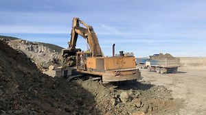 Cat 245挖掘机 - Mega Machines Channel