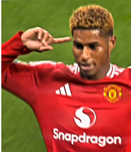 Manchester United: A Debut to Remember