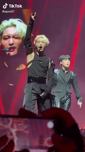 POV: Seonghwa Singing 'I'm the One' and Winking at You | ATEEZ World Tour 2022