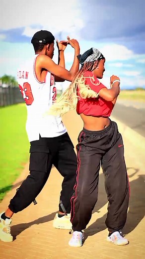 Ananipenda Song Challenge by Nasieku and Klaus | Dance Challenge