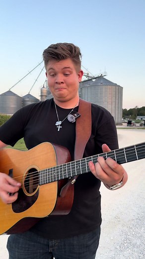 Dont let the Barn Door hit ya on over to your @Spotify #alexmiller#country#countrymusic#foryoupage#fyp#funny#classiccountry#originalmusic#newartist#ky