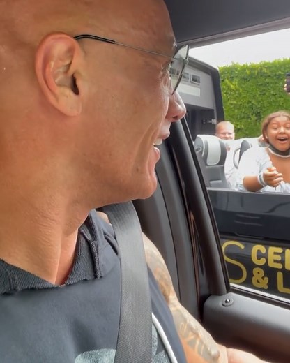 The Rock ALWAYS makes time for his fans! 😅👏 | LADbible