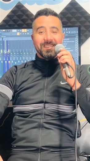 cheb reda cristal on Instagram‎: "غبنا_عليكوم_درتو_فوضا🫵💪…ولبتو_تنقزو_كي_لقرودة😜😂…🤔👇"‎