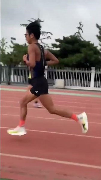 running motivational short #running# track runner# motivation