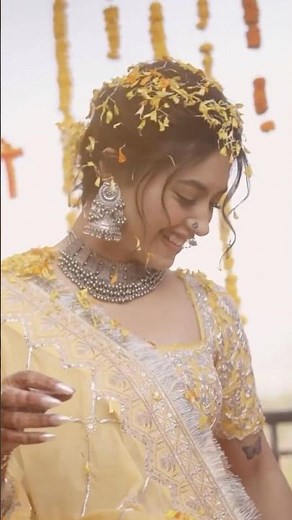 Indian Wedding Haldi Ceremony | Haldi Dance Performance | Couple Wedding Dance | #haldidecor #haldi