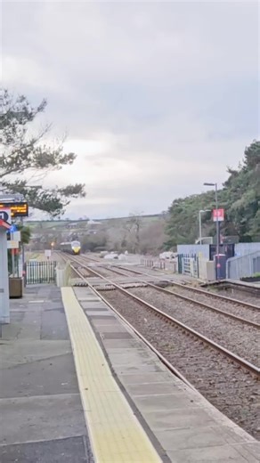 GWR 800026 diverting through Llangennech for Port Talbot Parkway