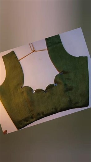 Very Simple Model Silk Saree Blouse Design | New Model Blouse Neck Design Stitching ||Rani Suman