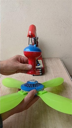 Turning a Heavily Damaged Mini Ceiling Fan into a Super Powerful Storm-Like Fan