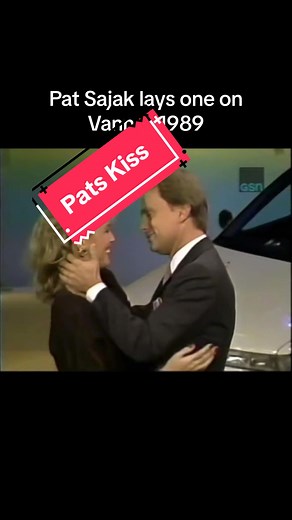 #patsajak lays one on #vannawhite in 1989 when he leaves daytime @Wheel of Fortune #tvshow #gameshow #review #fyp #foryoupage