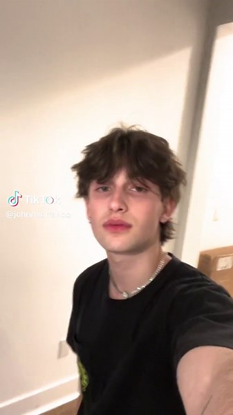 Dont make me kiss u | Johnny Orlando Edits