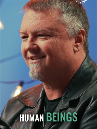 Edwin McCain (@theedwinmccain) talks about hearing Earth, Wind & Fire and instantly knowing he wanted to make music on In The Round Podcast | Full video on YouTube #podcast #edwinmccain #earthwindandfire #illbe #90smusic