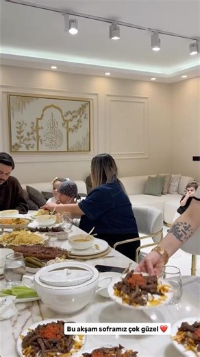 Our dinner table looks so beautiful tonight ❤️ #explore #ozlemlinaoz #global