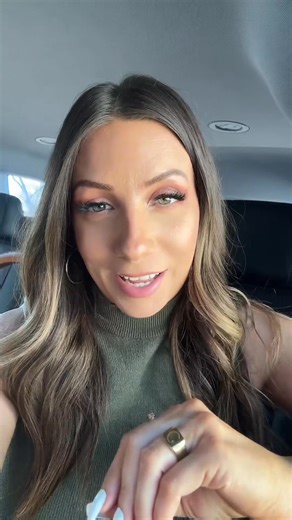 #greenscreenvideo Perry’s Steakhouse was just SUED!!! 👀👀👀 What other restaurants TIP OUT?? #tipout #perrys #texasroadhouse #tippool Steakhouse Roadhouse | The Milehams