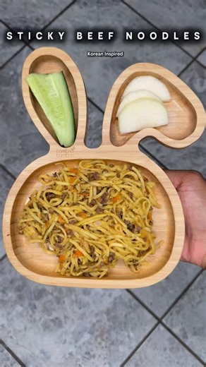 What My Toddler Ate | Korean Inspired Sticky Beef Noodles