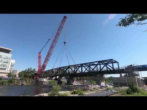 Bridge over Rideau River now open
