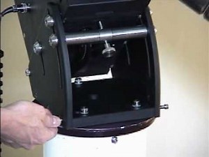 Adjusting the Azimuth Axis of the Paramount GT-1100S