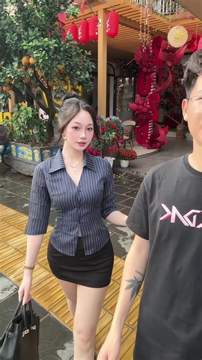 Cuộc sống bình yên của cặp đôi hạnh phúc