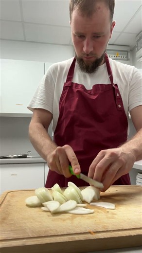 How I Cook for 100 Kids on Just 4 Burners