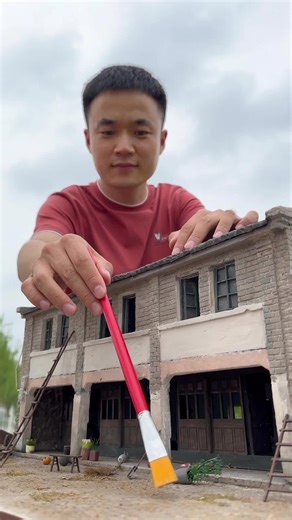 Miniature Art: Timeless Classics in Every Detail