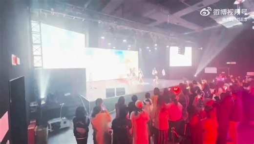 7SENSES 安可巡演成都站直击巡演正式开场