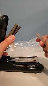 Max Flat-clinch Black Standard Stapler 30 Sheet Capacity - HD-50DFBK
