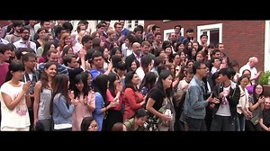 8.5K views · 18 reactions | ¡Pasa tres semanas estudiando en la Escuela de Verano de la Facultad de Economía de University of Warwick Inicio de clases: 17 de julio. Hay excelentes descuentos para las primeras inscripciones. Postúlate en: www.warwick.ac.uk/wess | British Council Colombia | Facebook