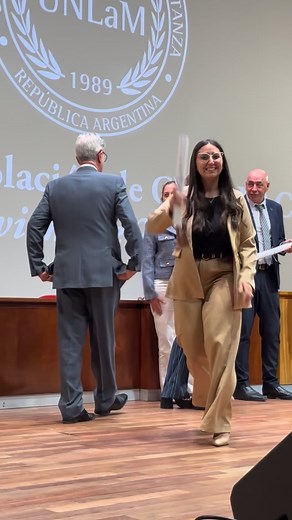 El día más esperado ✨ ¡Felicitaciones graduadas y graduados! 🎓 | Graduados Unlam