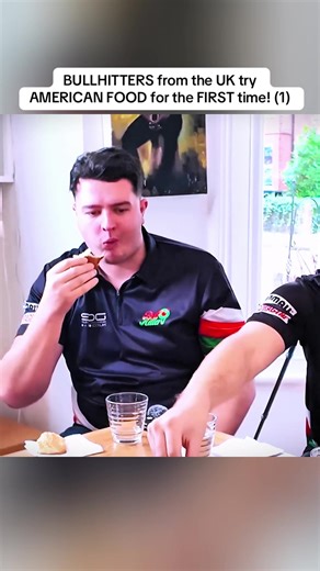 UK Foodies Sample American Cuisine for the First Time