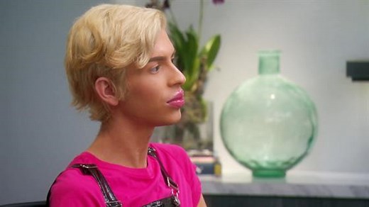 Sugar Baby Wants Huge Lips 2x Bigger & Permanent!