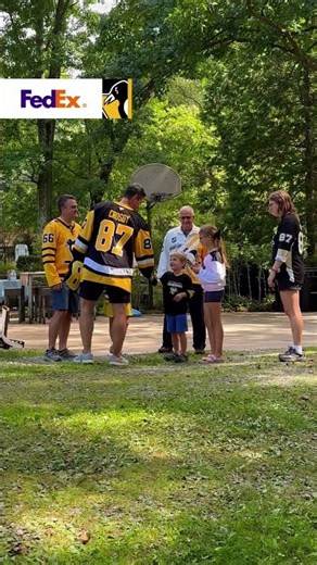 The Moment You Realize Sidney Crosby is at Your House 🥹 #nhl #sidneycrosby #fans