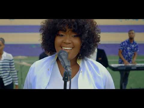 Frantz Junior Moise feat Chorale DEG - Soyons Reconnaissants ( video Officielle)