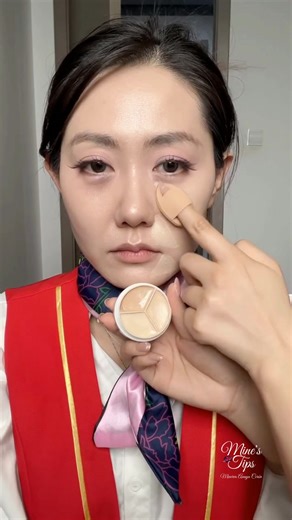 529K views · 12K reactions | ¡Efecto lifting instantáneo! ¿Ojeras marcadas? ¿Líneas de la sonrisa muy notorias? ¡Tienes que ver este truco! ​ ¡El poder de un buen corrector! 勞¡La diferencia entre un lado y el otro es impresionante! ¡Guarda este post para que no se te olvide! 樂¿Ya conocías esta técnica de 'lifting' con maquillaje? ¡Cuéntamelo en los comentarios! #MineTips #fblifestyle | Mine's Tips | Facebook