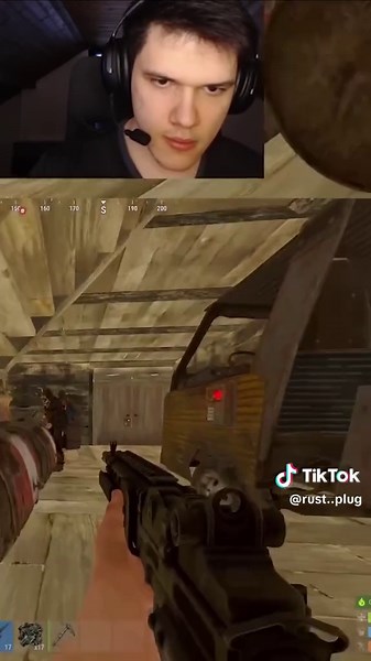 Insane Moments in Rust: Epic Gameplay Highlights