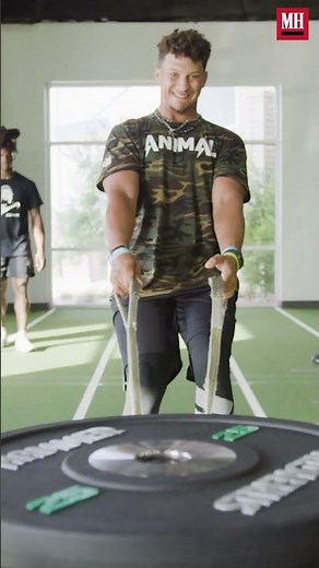 Patrick Mahomes' Super Bowl Workout | Train Like a Celebrity | Men's Health
