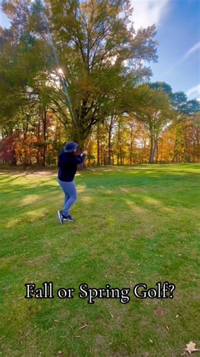 Fall or Spring Golf?? Leave your answer in the comments👇🏼#followme #golfswing #100k #golfer
