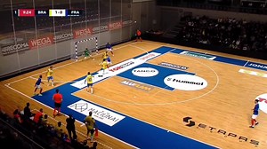 🎥 Highlights: Historic Victory: French Futsal Team Triumphs Over Brazil in Global Cup Opener! 🇫🇷⚽🆚🇧🇷 For the first time in their history, the Blues secured a victory over Brazil, the world's top-ranked nation, by a score of 3-2 at the kickoff of the “Global Futsal Cup” in Lithuania on Saturday. 🏆🎉 As they gear up for the World Cup scheduled to take place in Uzbekistan in five months (September 14 – October 6), the French team is ramping up their preparations. Following their victories in