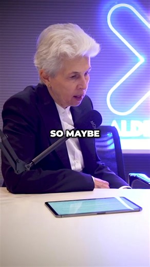 “WE NEED A EUROPEAN ARMY” How is Europe preparing for a more dangerous world? In our latest episode of UNFILTERED, Marie-Agnes Strack-Zimmermann (FDP ) gives a behind-the-scenes look into the state of European defence and its rising global responsibilities. ▶️ Full conversation on our YouTube channel. #Defence #Germany #France #Europe #EuropeanArmy | ALDE Party – Liberals and Democrats for Europe