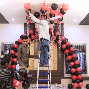 5.3M views · 26K reactions | Romantic Bedroom Decoration - floating balloon without helium #fun #decor #balloon #love #romantic #diy | Hetal's Art | Facebook